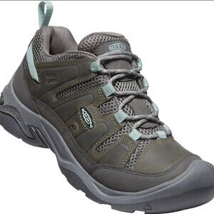 Keen hiking shoes